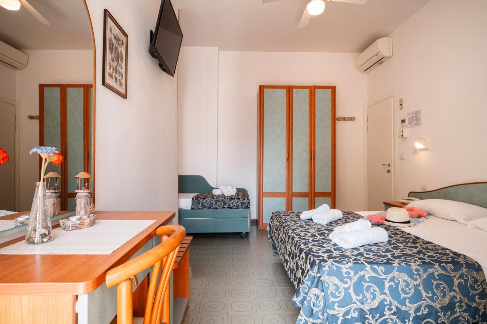 Blu Star Hotel Gabicce Mare Buitenkant foto